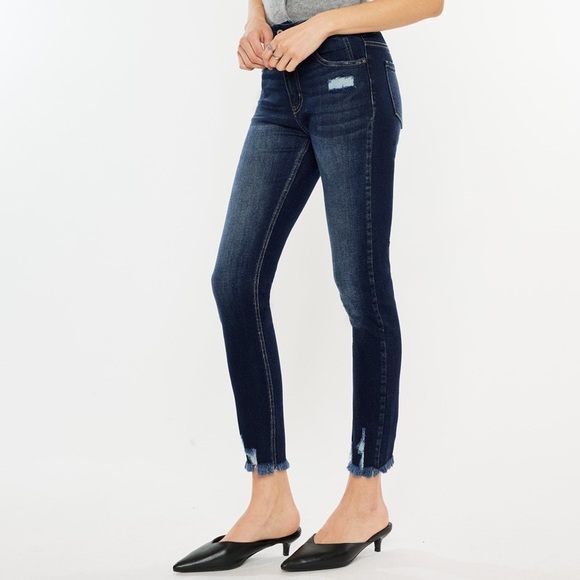 NWT Kancan PLUS + REG Size Ariana Dark Wash High Rise Raw Hem Skinny Jeans - Picture 9 of 14